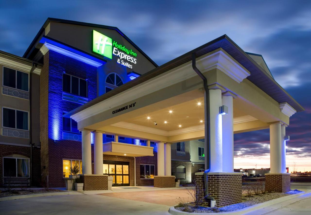 Holiday Inn Express & Suites Nevada By Ihg Eksteriør bilde