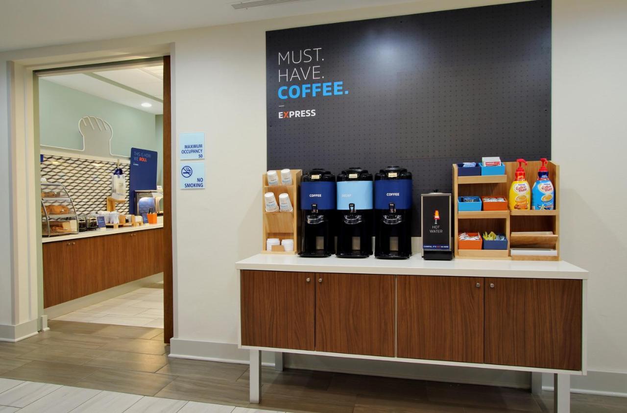 Holiday Inn Express & Suites Nevada By Ihg Eksteriør bilde
