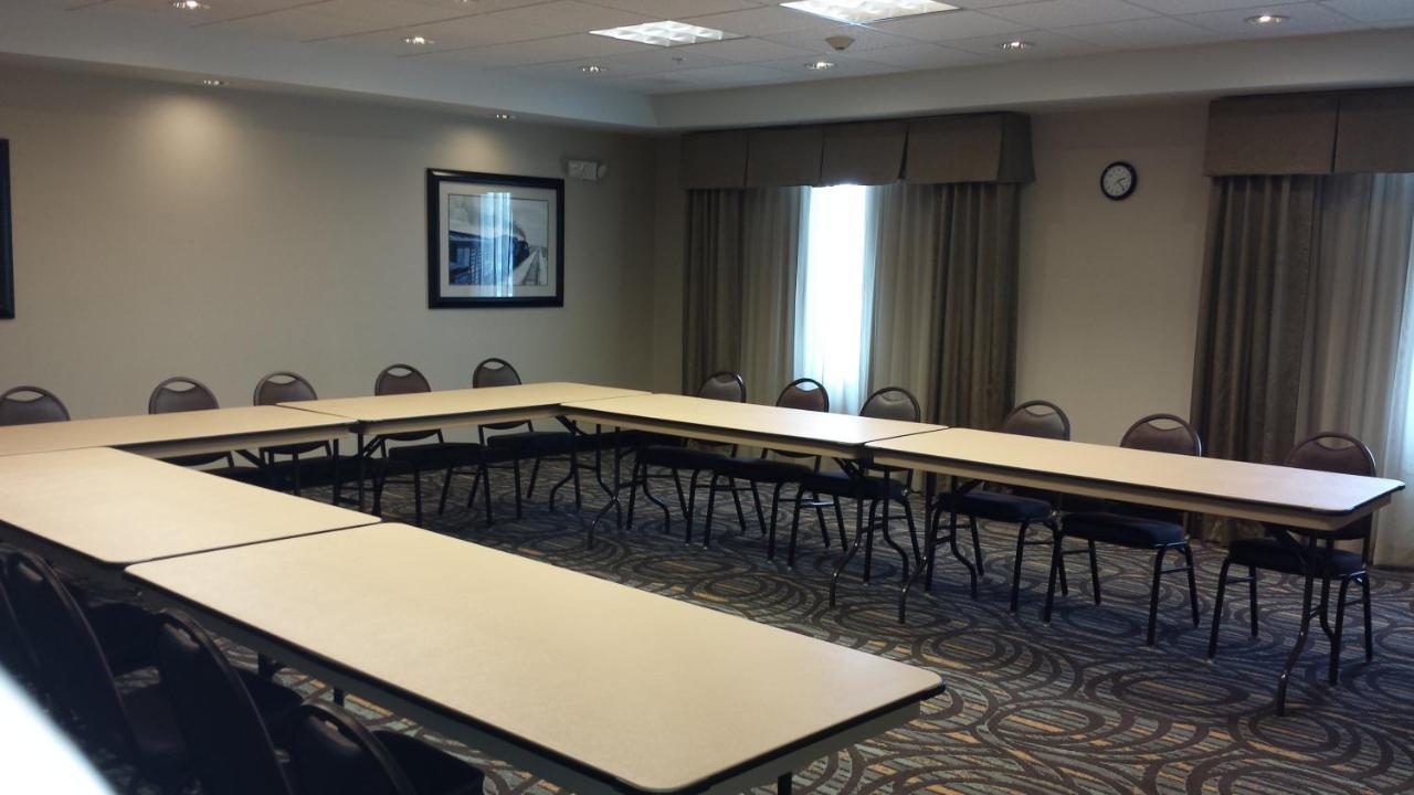 Holiday Inn Express & Suites Nevada By Ihg Eksteriør bilde