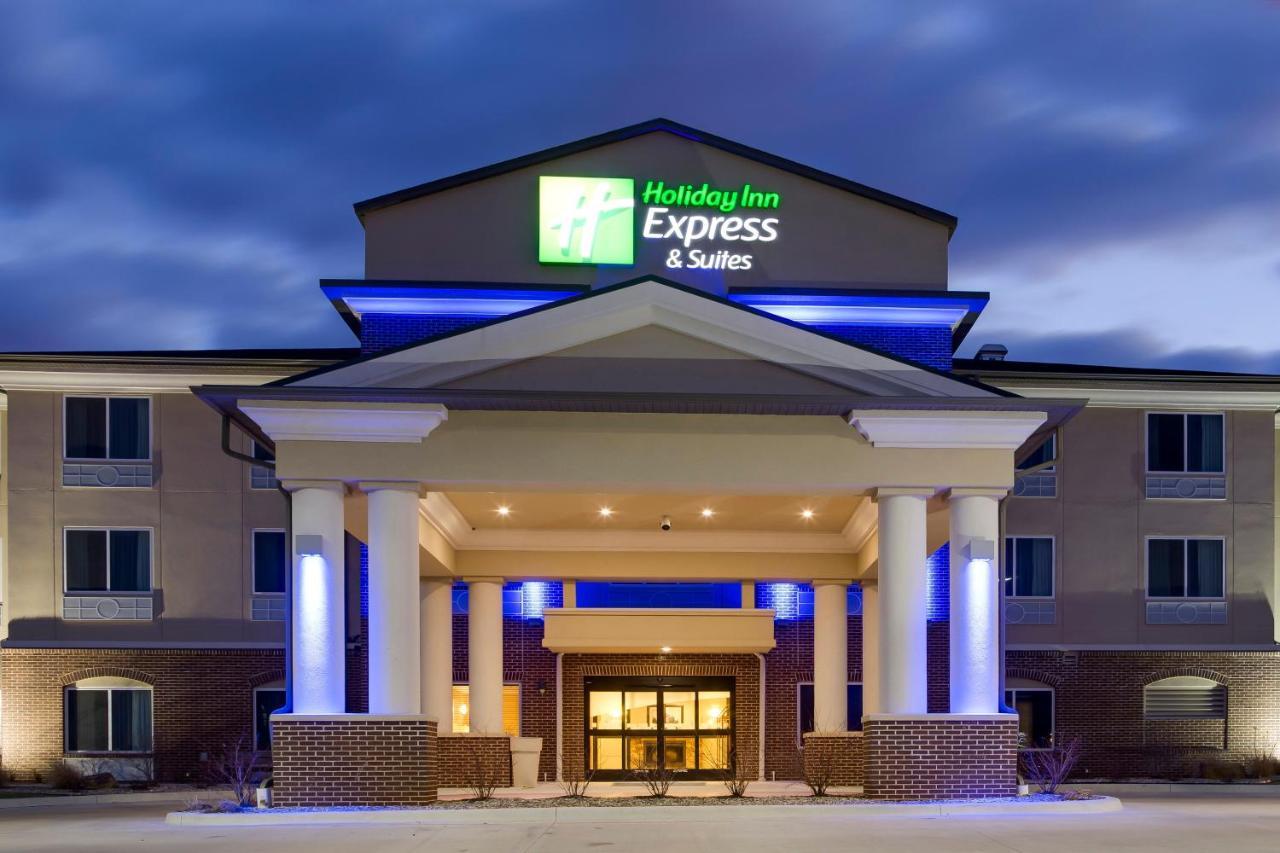 Holiday Inn Express & Suites Nevada By Ihg Eksteriør bilde