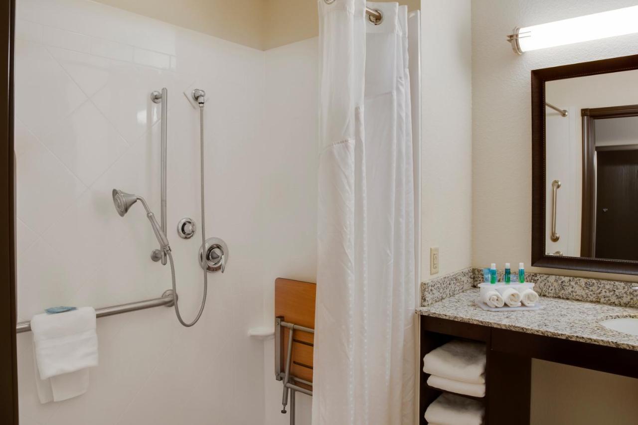 Holiday Inn Express & Suites Nevada By Ihg Eksteriør bilde