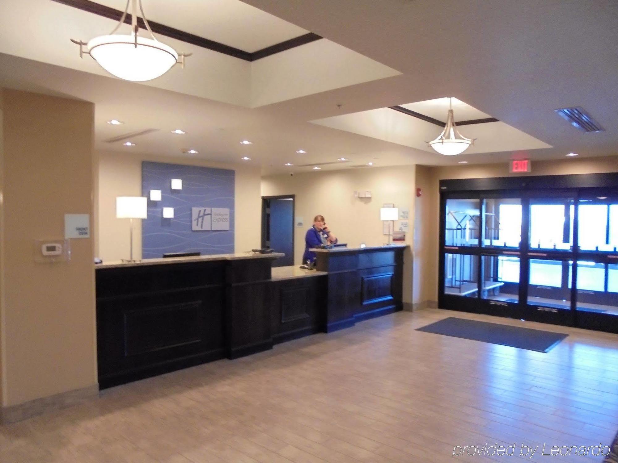 Holiday Inn Express & Suites Nevada By Ihg Eksteriør bilde