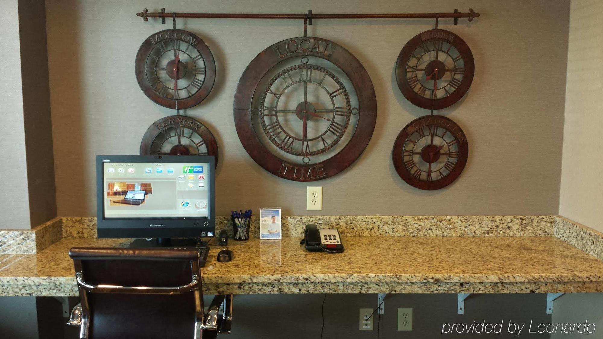 Holiday Inn Express & Suites Nevada By Ihg Eksteriør bilde