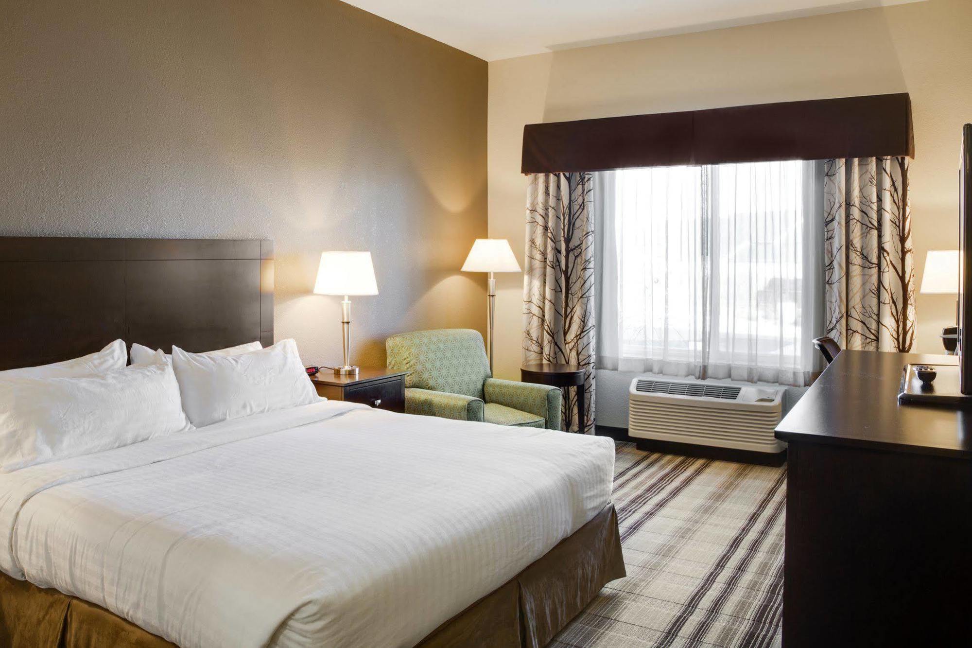 Holiday Inn Express & Suites Nevada By Ihg Eksteriør bilde