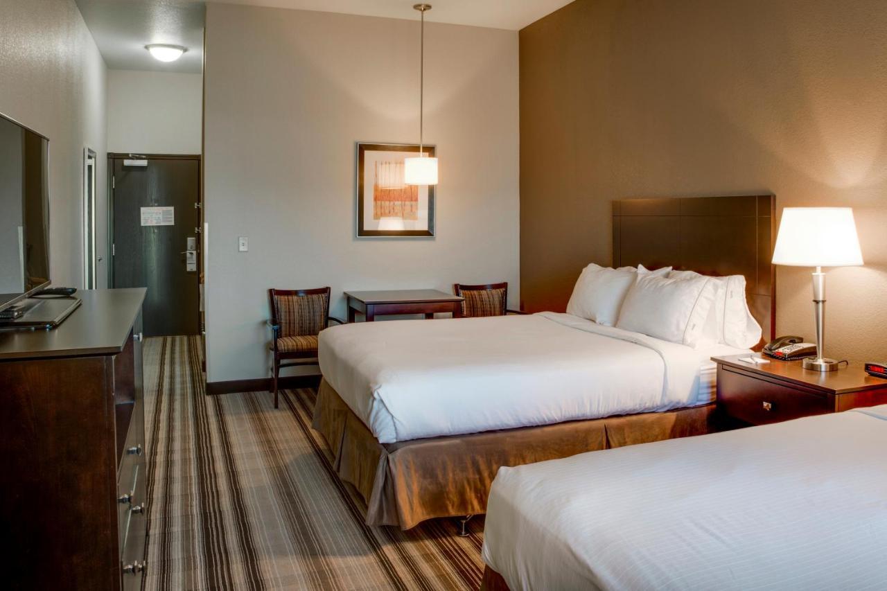 Holiday Inn Express & Suites Nevada By Ihg Eksteriør bilde