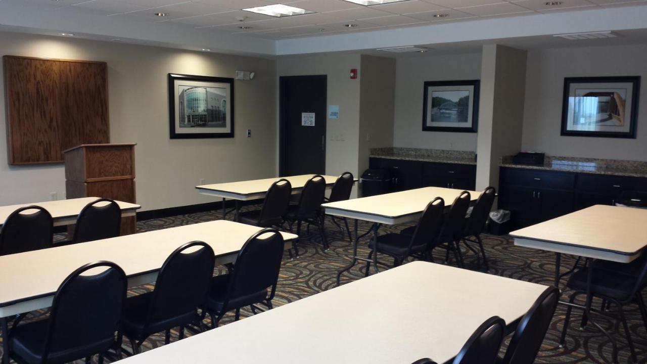 Holiday Inn Express & Suites Nevada By Ihg Eksteriør bilde